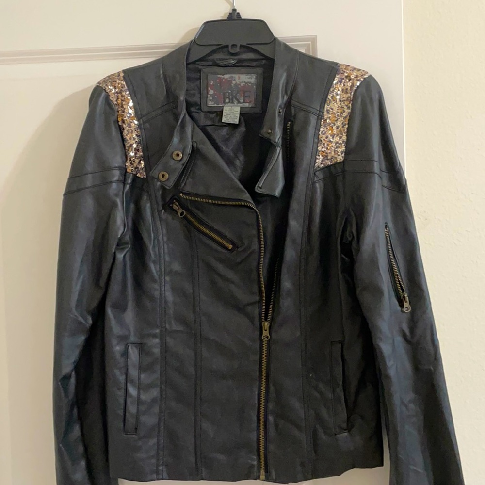 Women’s BKE leather jacket